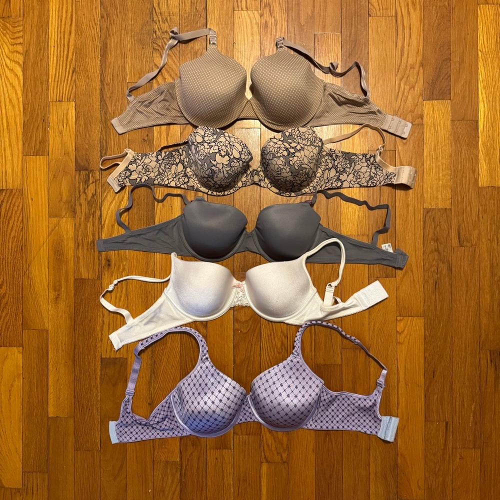 Bundle of 5 bras 34D
